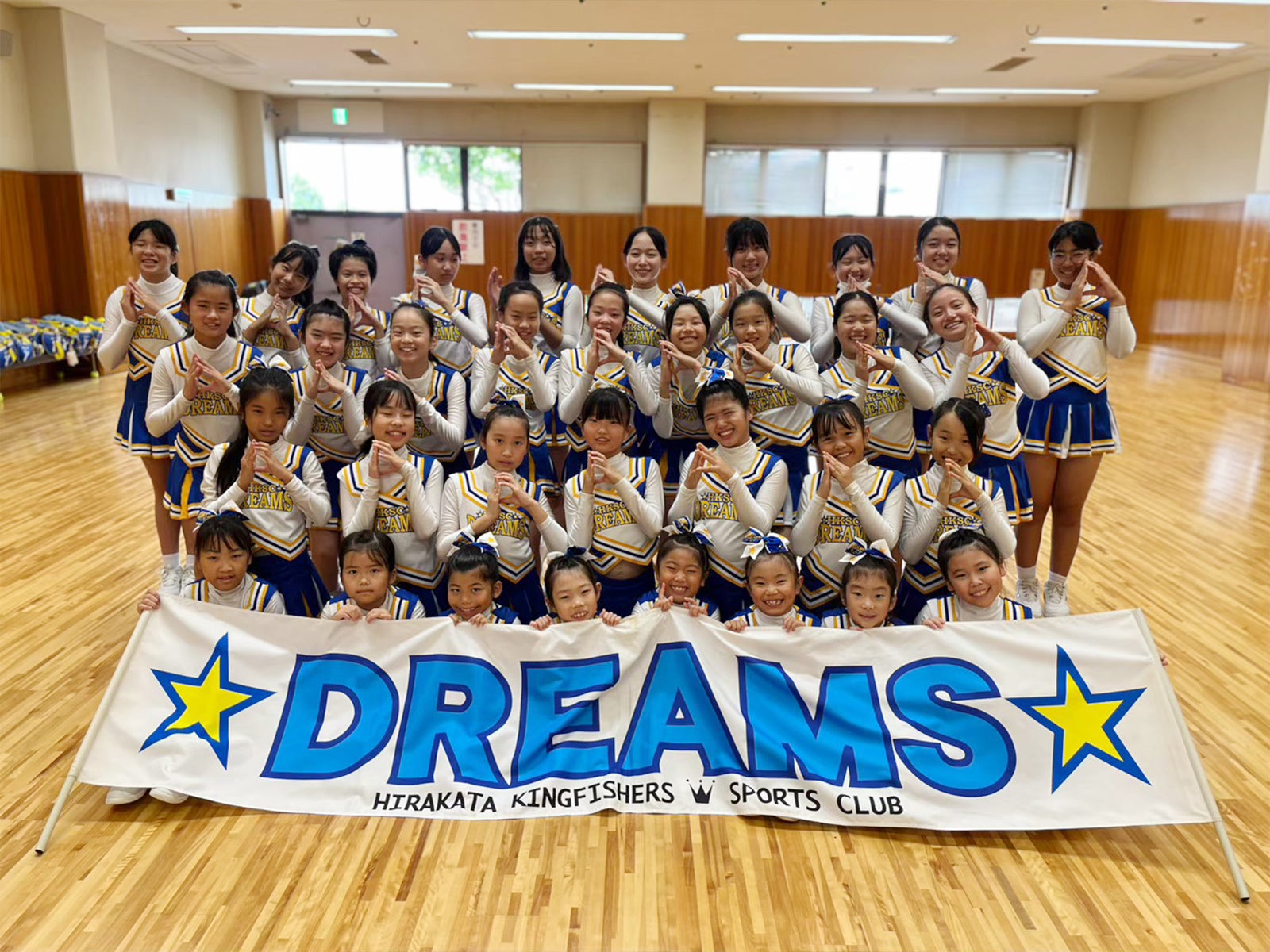 チアリーディング 歯がゆい ユニフォーム PANTHERS ルネサンス
